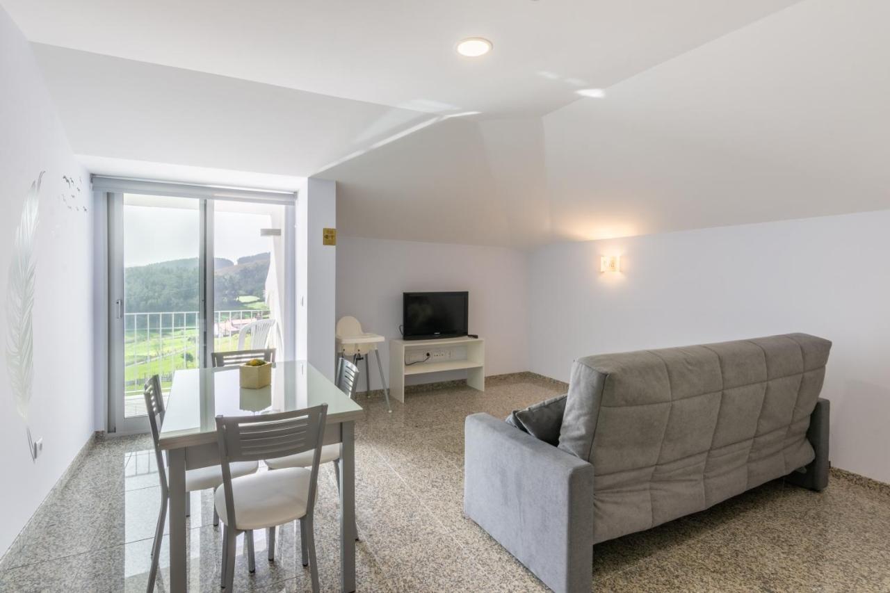 Aldeamento Casas Do Alto Do Vez Apartment Balouta Exterior photo